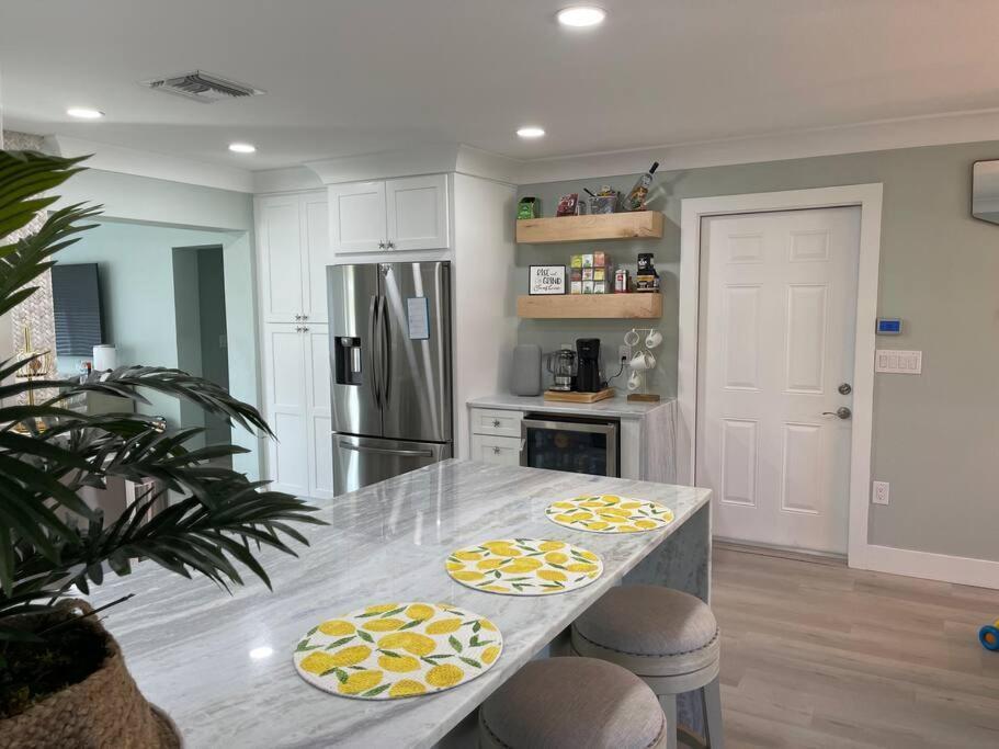 New Dog Paradise - Near The Beach Img & Downtown Bradenton Exterior foto